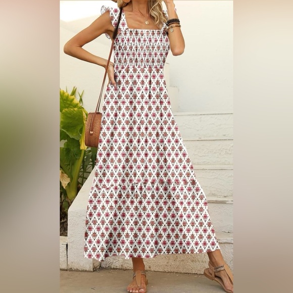 Dresses & Skirts - Floral Print Sleeveless Dress